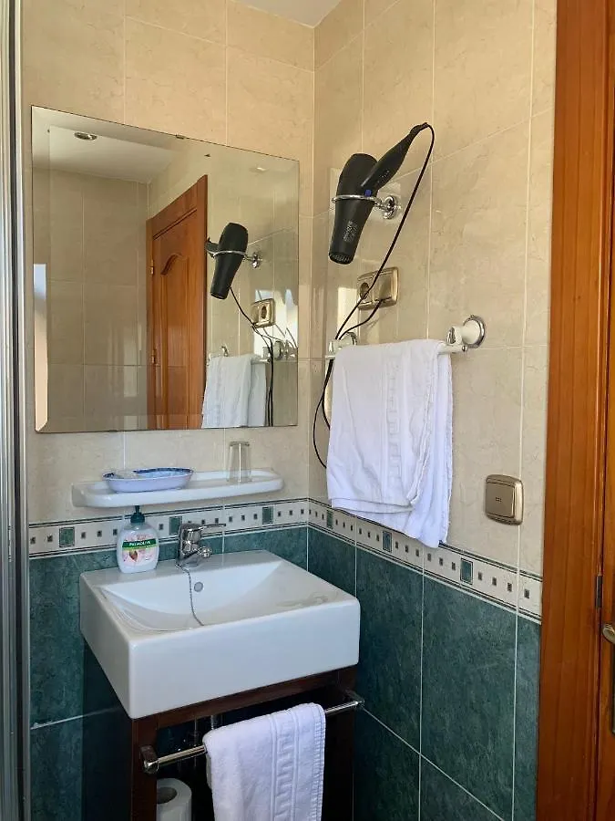 Hotel Alameda מאלגה