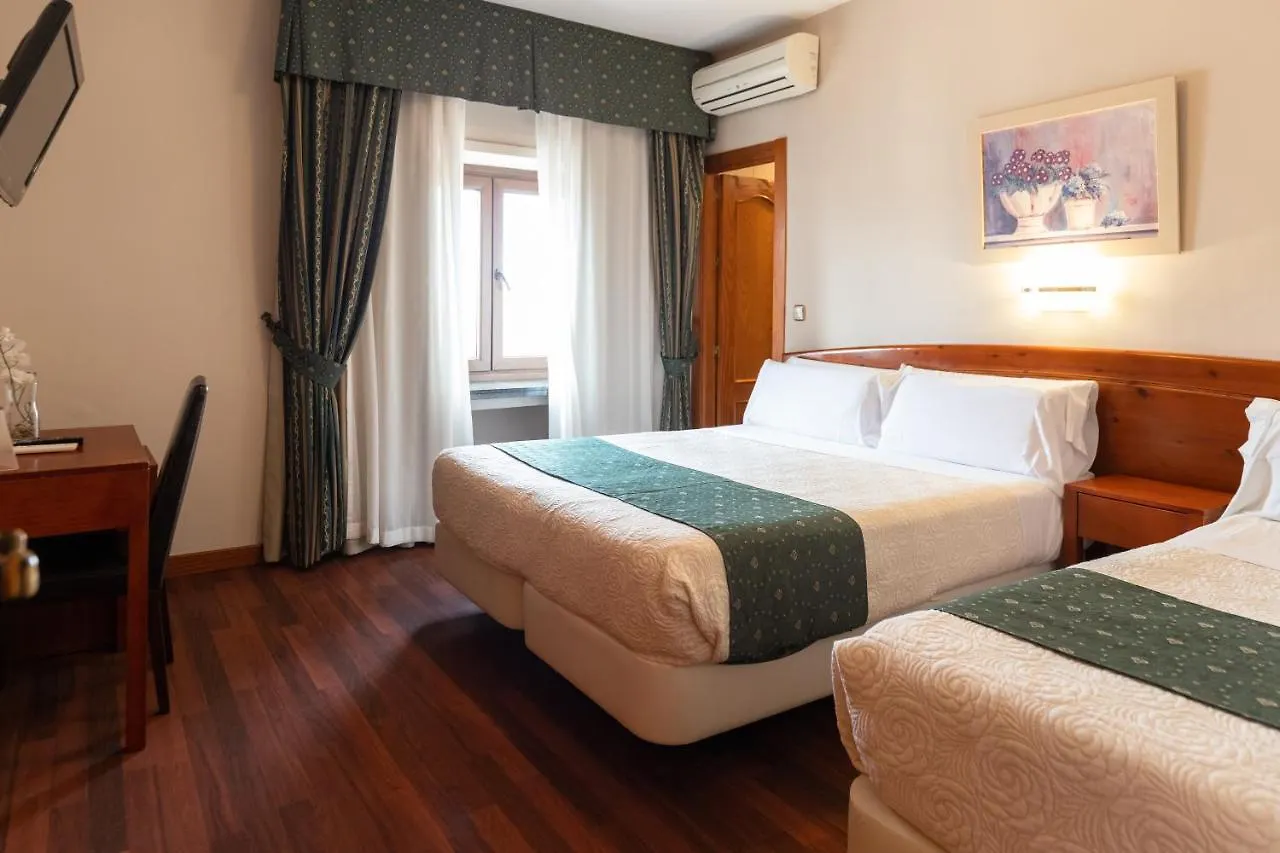 Hotel Alameda מאלגה