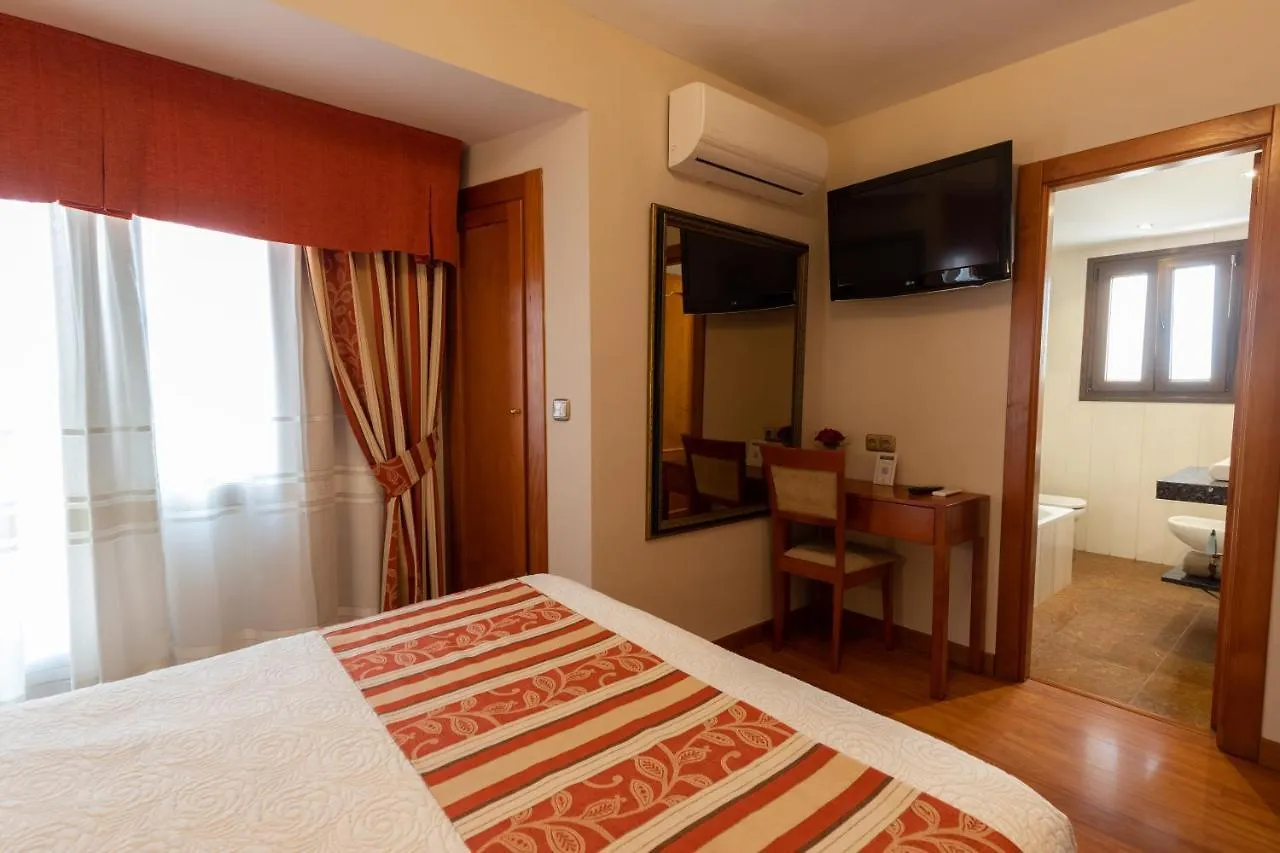 Hotel Alameda מאלגה